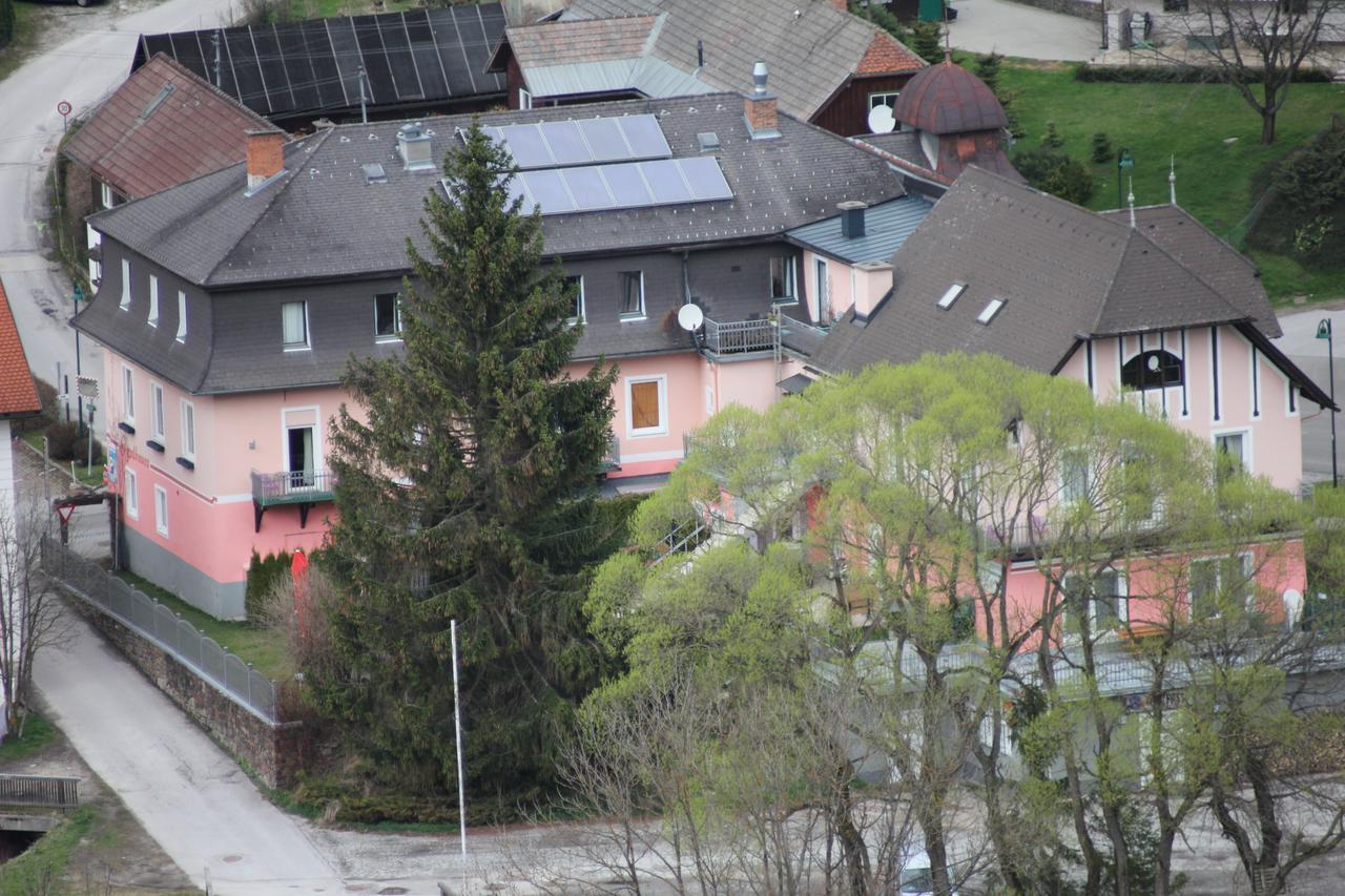 Fruehstueckspension Gasthof Gesslbauer Hotel Steinhaus am Semmering Ngoại thất bức ảnh